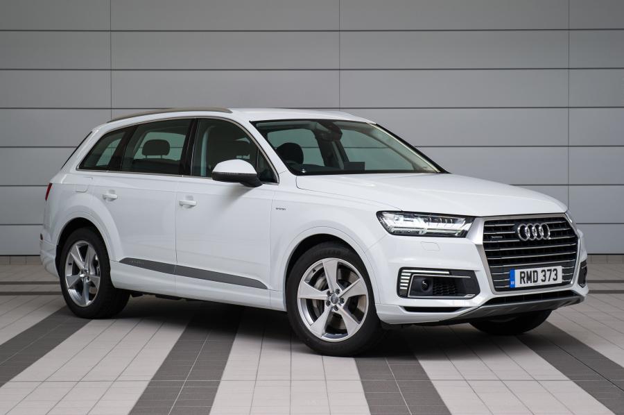  Audi Q7 e-tron TDI Quattro (4M) 2016 года  (UK) (фото 20 из 21)